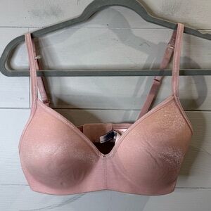 Victoria’s Secret | T-Shirt Lightly Lined Wireless Bra Size 34D